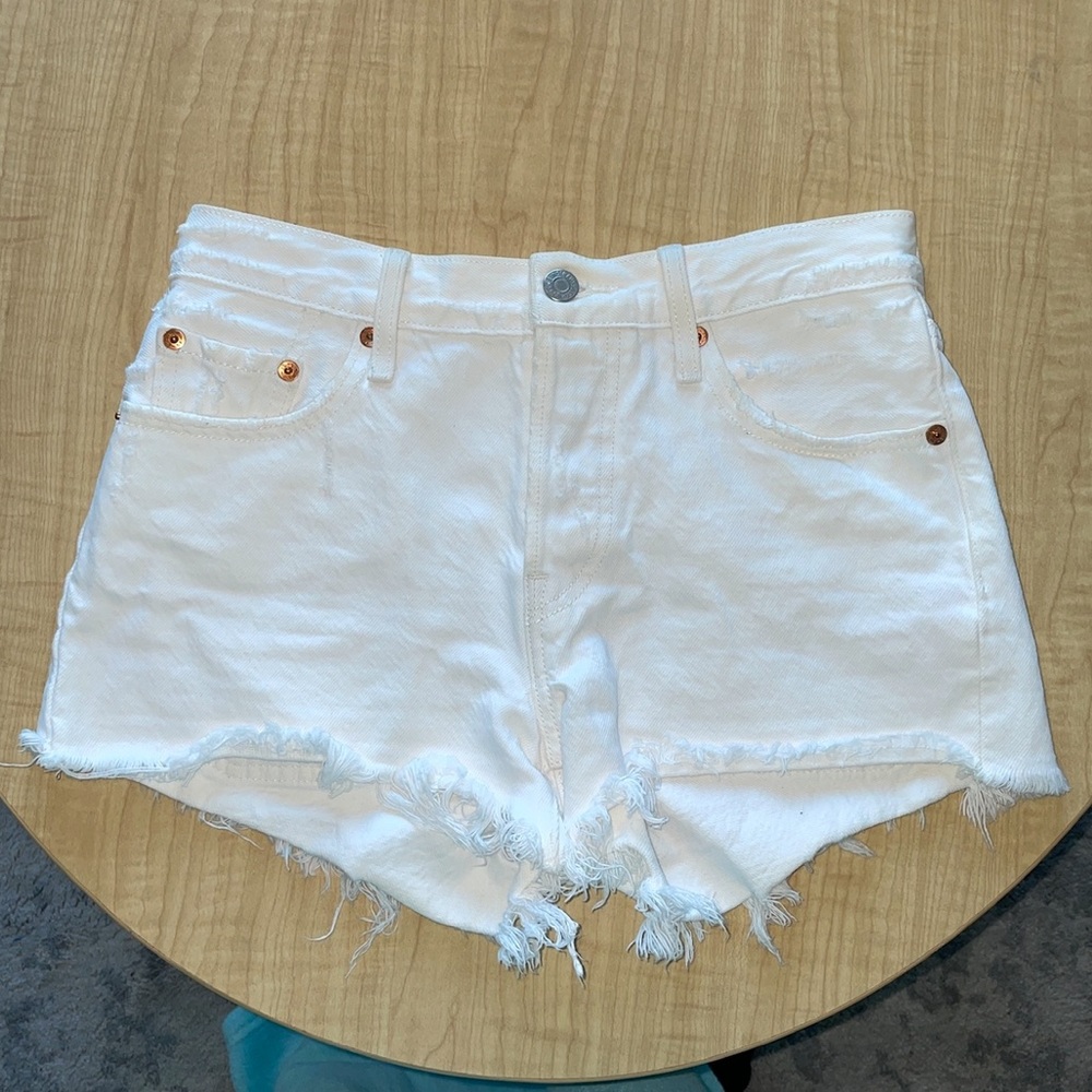 levi’s high rise denim shorts - Picture 1 of 4